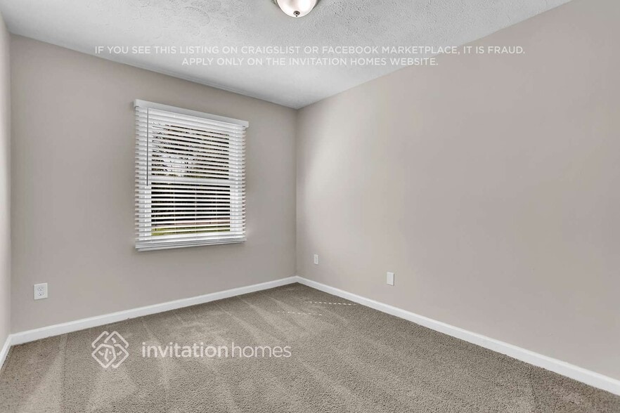 Building Photo - 3054 Cottonwood Dr SE