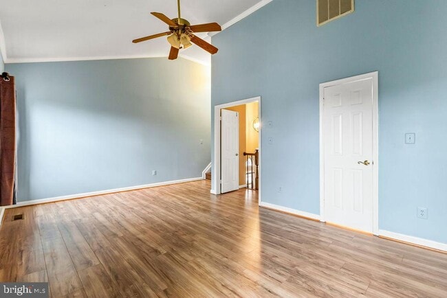 Building Photo - 58 Silver Moon Dr