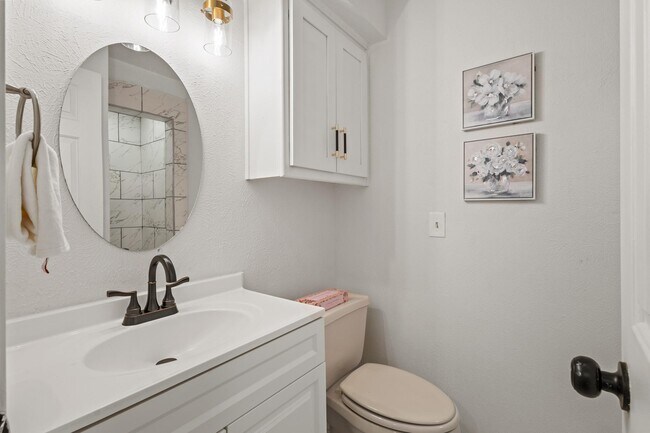 Building Photo - 3948 Camino Dr