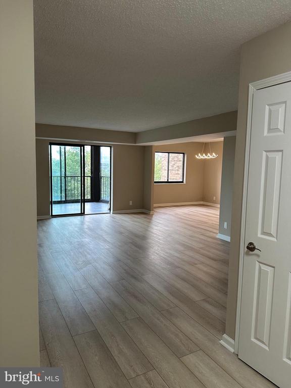 Building Photo - 5903 Mt Eagle Dr
