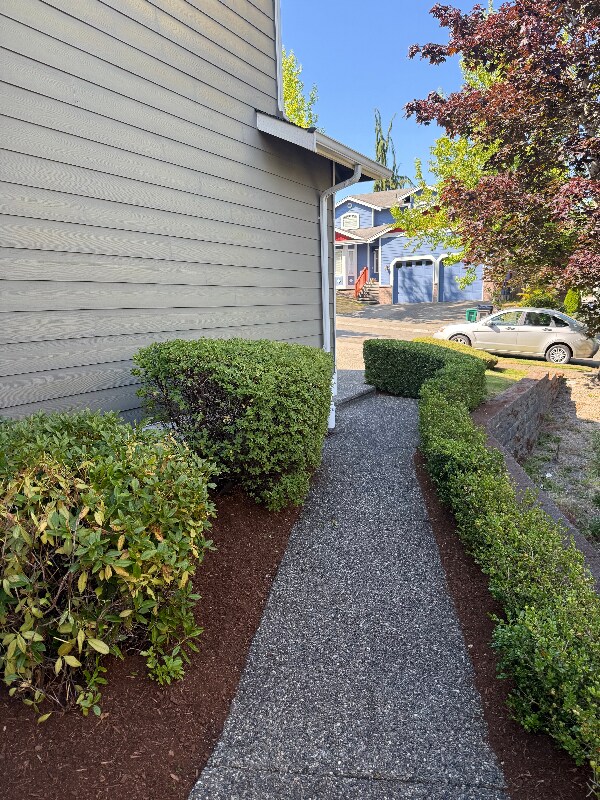 Building Photo - 17018 4th Ave SE