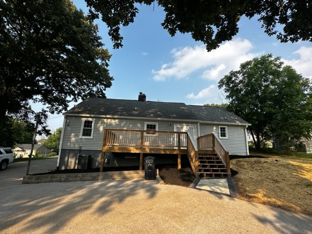 Building Photo - 2208 Sanderson Rd