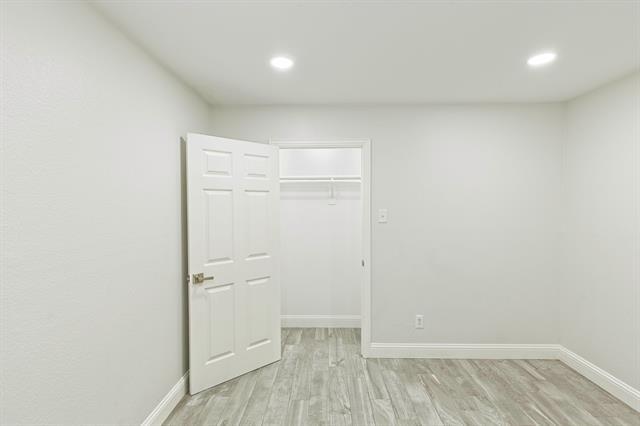 Building Photo - 9900 Presthope Dr