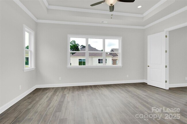 Building Photo - 4622 Kobus Ct.