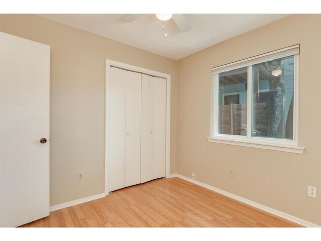 Building Photo - 12320 Scribe Dr