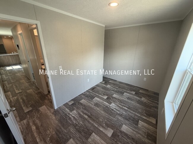 Building Photo - 438 Finson Rd