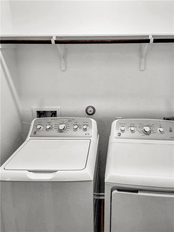 Building Photo - 251 Geode Glen