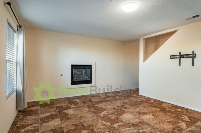 Building Photo - CALL US TODAY AT (505) 808-6467 TO SCHEDUL...