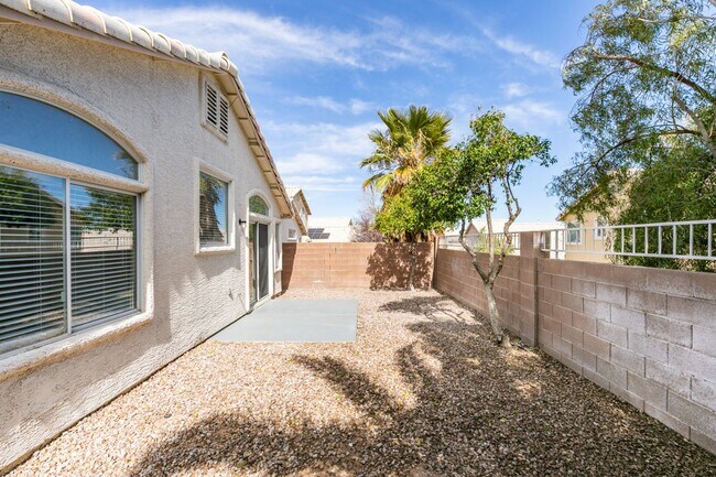 Building Photo - Newly Renovated 3-Bedroom Home in Summerlin