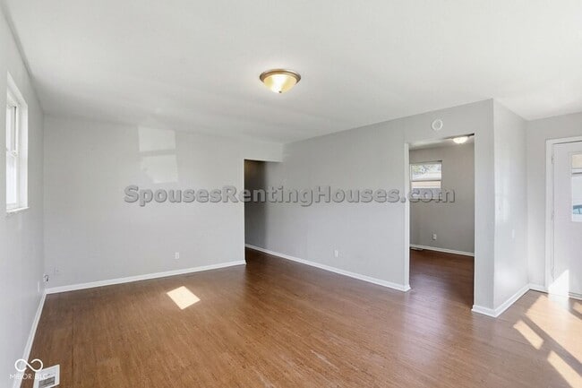 Building Photo - 1414 Ingomar St