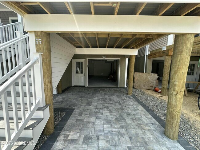 Building Photo - 55 Sampson Ave