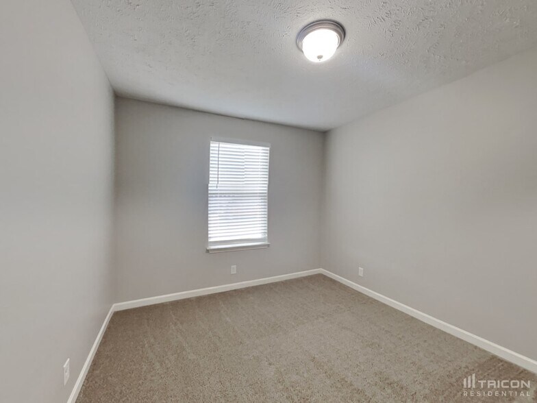 Building Photo - 3217 Willingham Run