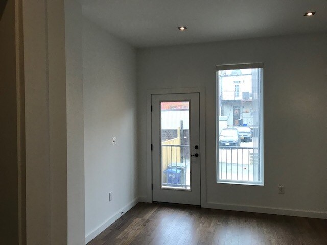 Building Photo - 40 Randolph PL NW