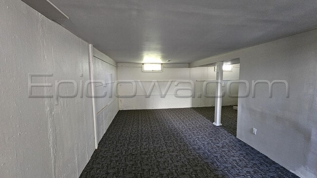 Building Photo - 436 36th St NE