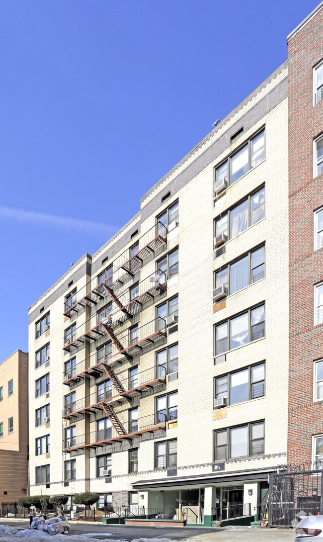 Building Photo - 43-23 Ithaca St