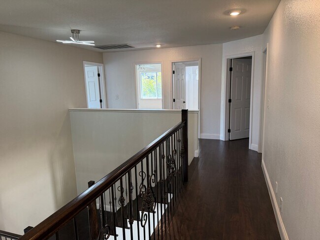 Building Photo - 9223 Camden Lake Way