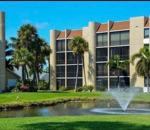 Primary Photo - 3462 NE Causeway Blvd