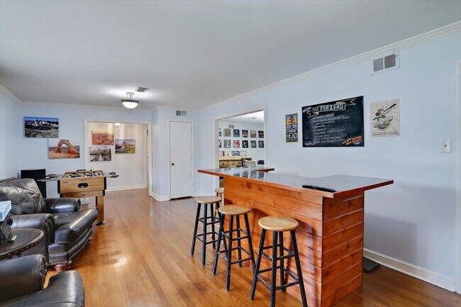 Building Photo - 1315 Kimwood Dr