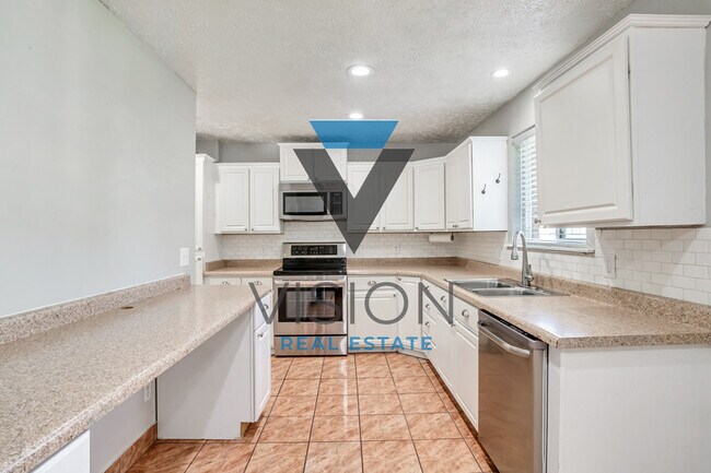 Building Photo - 1671 E 7080 S