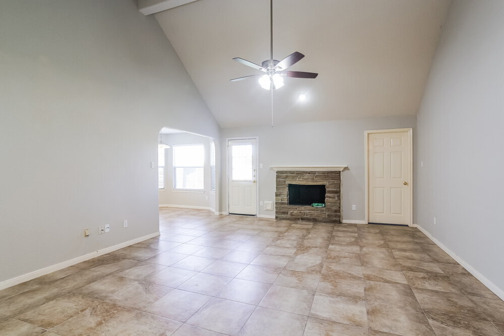 Building Photo - 24030 Rockygate Dr