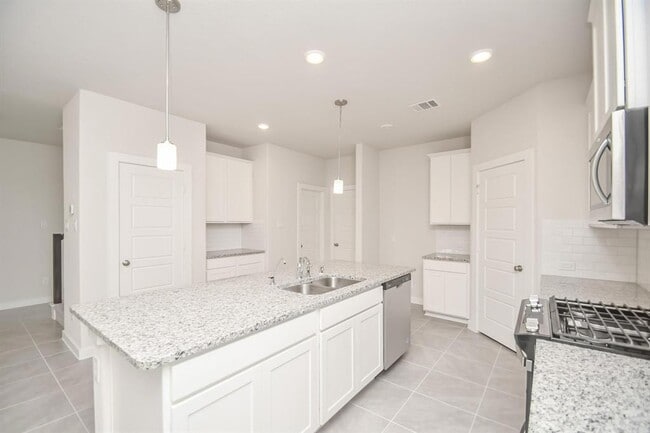 Building Photo - 8411 Rising Stream Dr