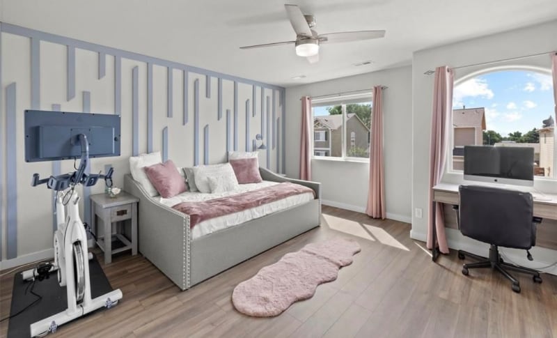 Building Photo - 4032 Silver Star Grove