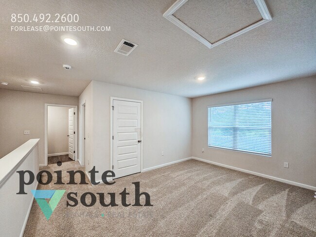 Building Photo - 5249 Peach Dr