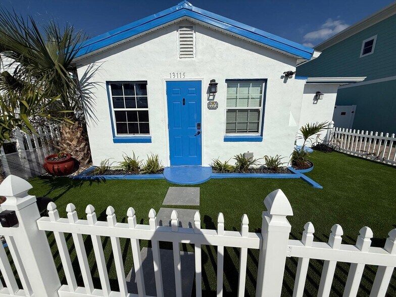 Building Photo - 13115 3rd St E