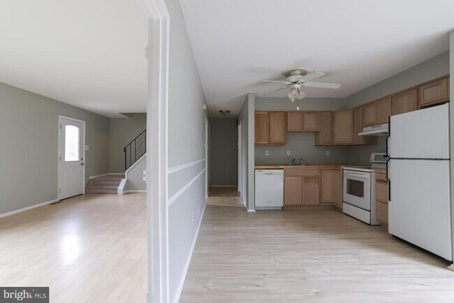 Building Photo - 1940 Arrowood Dr