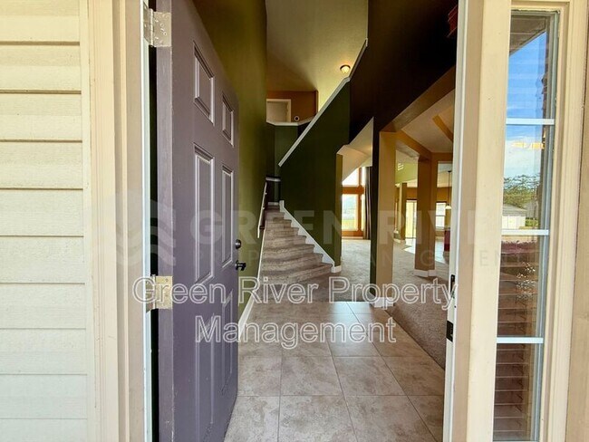 Building Photo - 4019 Cormorant Ln