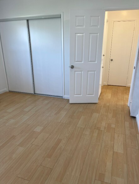 Building Photo - 3433 Madera Ave