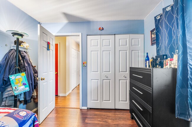 Building Photo - 379 Stone Pl