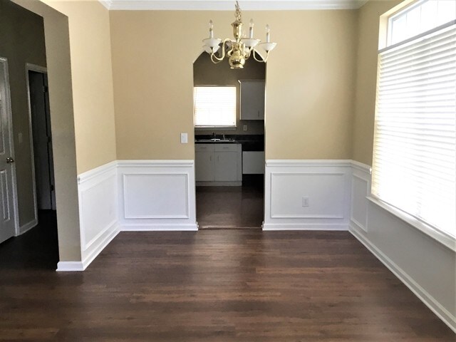 Building Photo - 6832 Brachnell View Dr