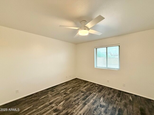 Building Photo - 4559 E Dragoon Ave