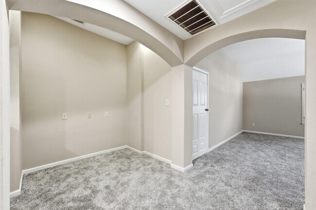Building Photo - 5507 Opal Cove Ct