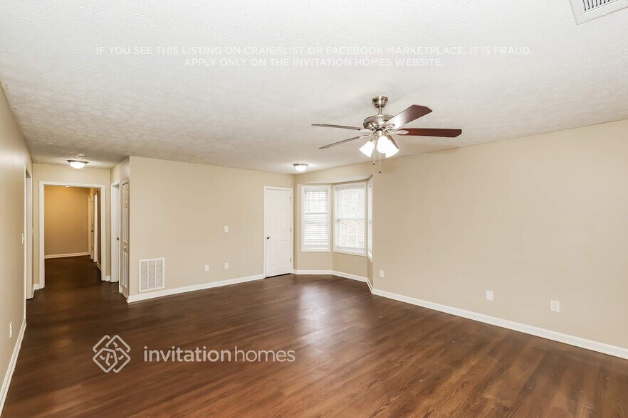 Building Photo - 8945 Ochil Ln