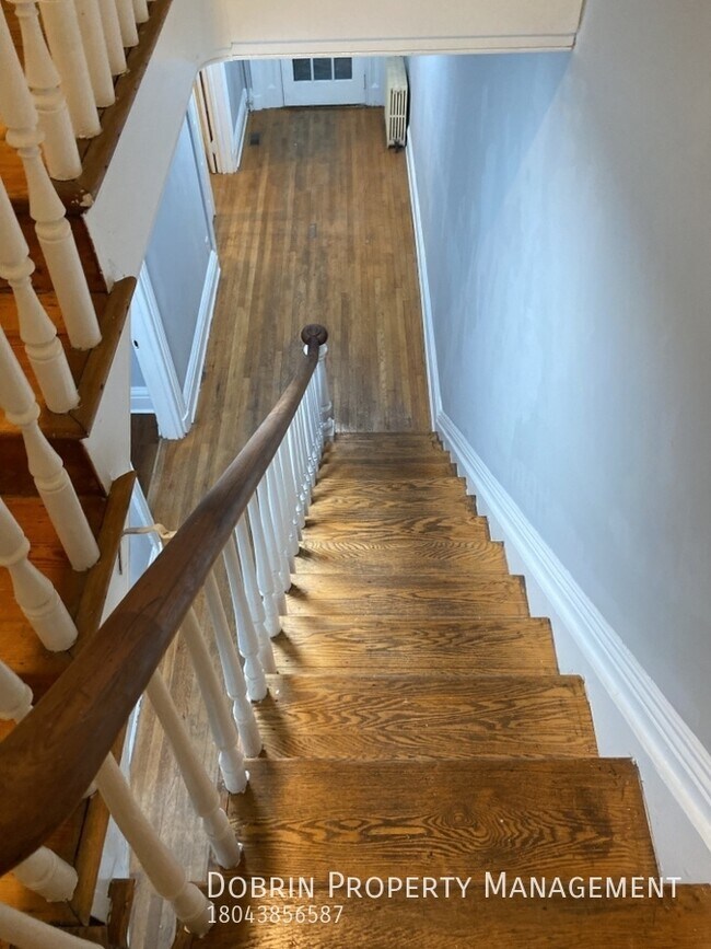 Building Photo - 507 W Marshall St