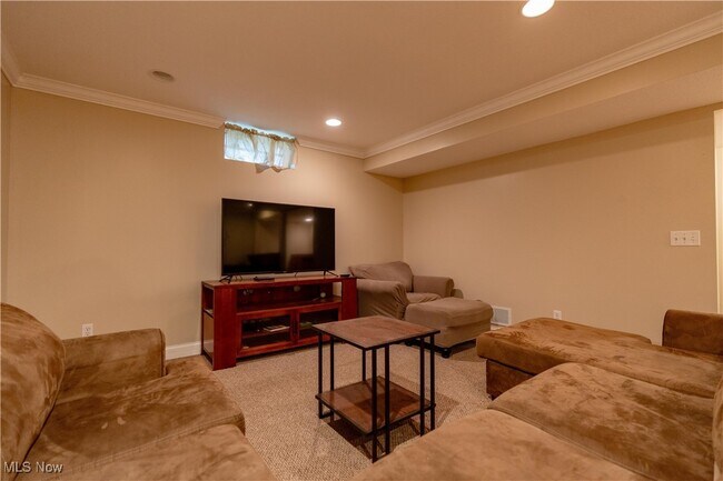 Building Photo - 7335 Bentham Cir NW