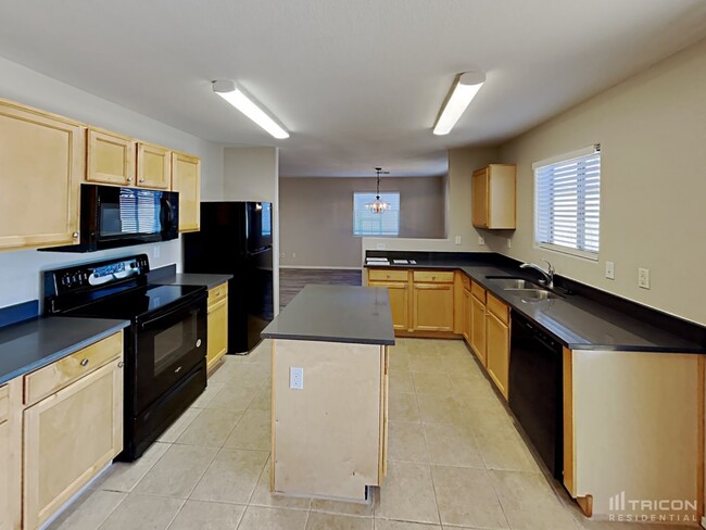 Building Photo - 30603 N Desert Star Dr