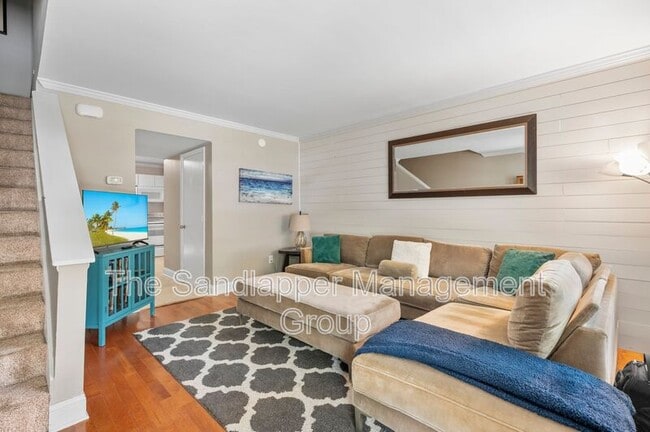 Building Photo - 507 Stinson Dr