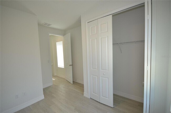 Building Photo - 272 Pelton Cir