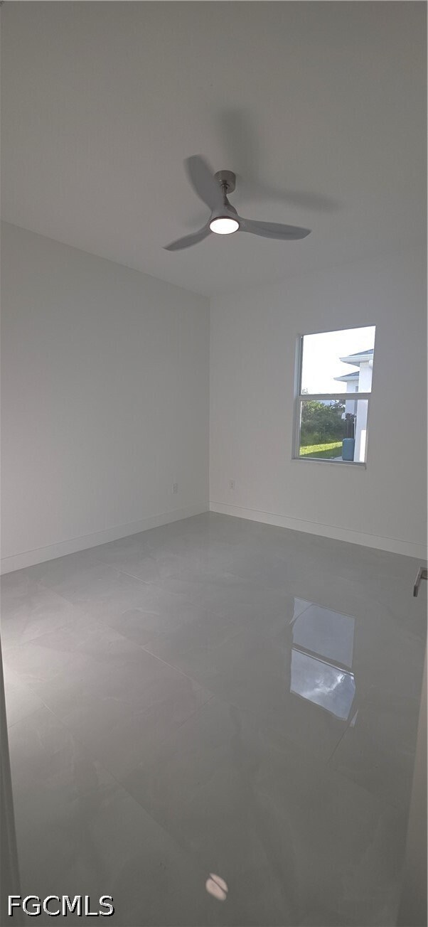 Building Photo - 322-324 Poplar St