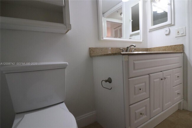 Building Photo - 4836 N State Rd 7