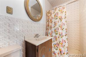 Building Photo - 16 Fernglade Ct