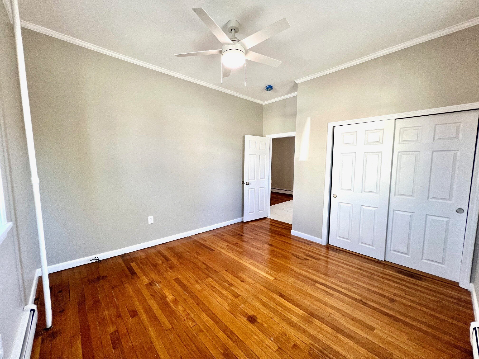 Bedroom - 6 Holland St