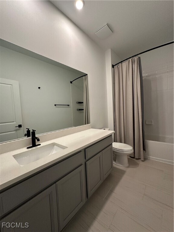 Building Photo - 9221 Buckingham Rd