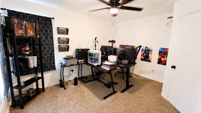 Building Photo - 1405 Sheltie Ln