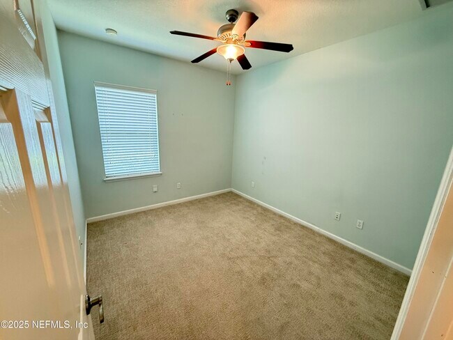 Building Photo - 5955 Wind Cave Ln