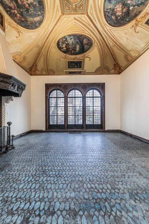 Building Photo - 107 Beacon St