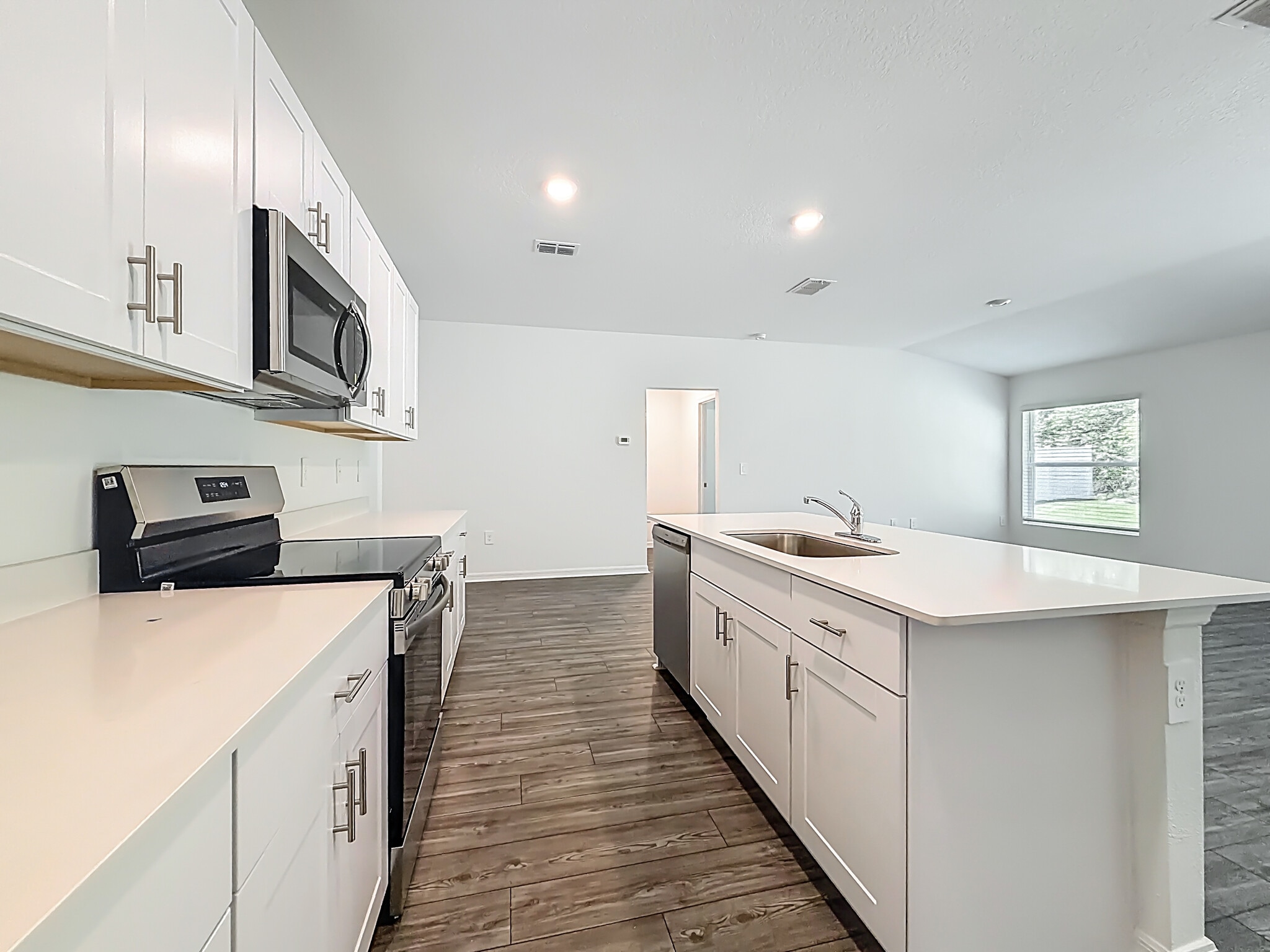 Building Photo - 1352 NW 48th Ter